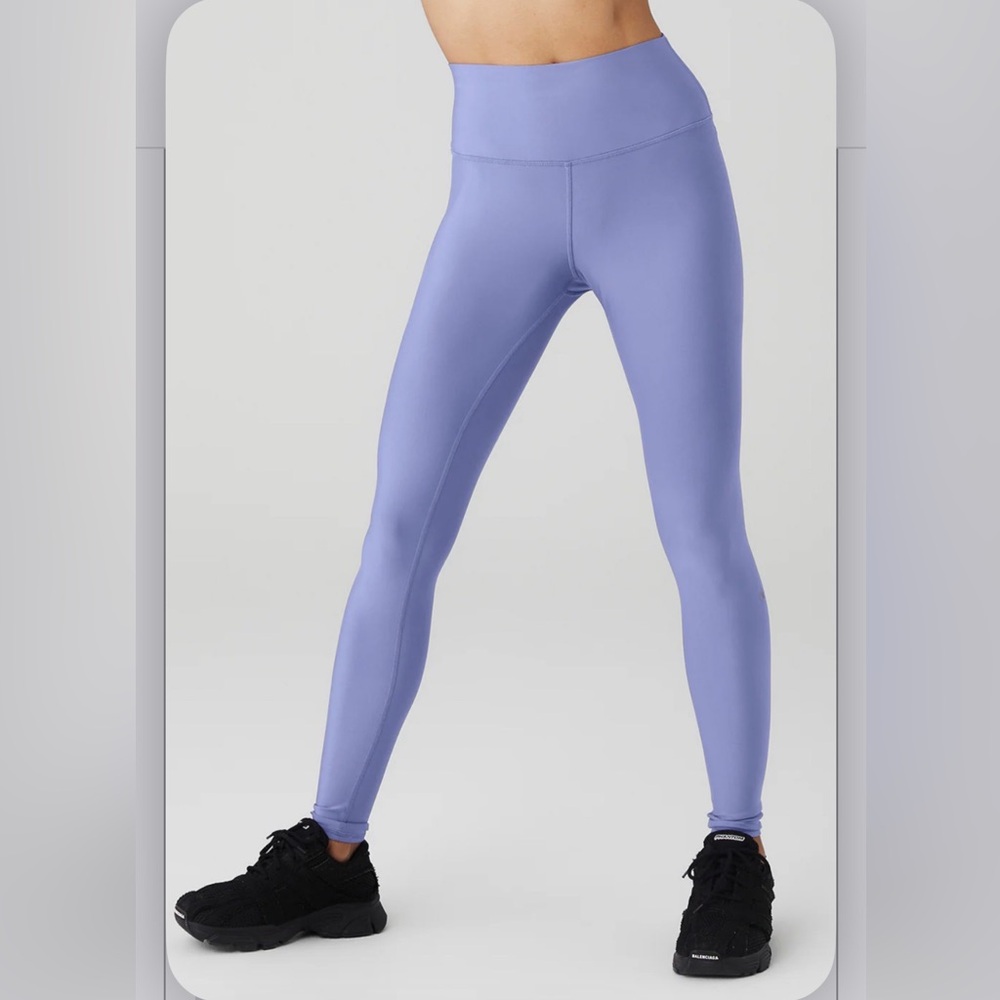 Alo Yoga High-Waist Airlift Legging in Infinity Blue
